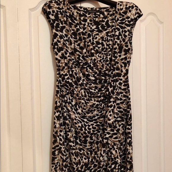 Dress day or evening - Picture 1 of 5